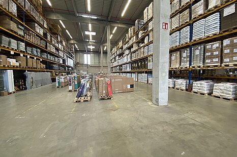 Plattling, ca. 4.000 m&sup2; Hallenfl&auml;che zzgl. B&uuml;rofl&auml;che zu vermieten