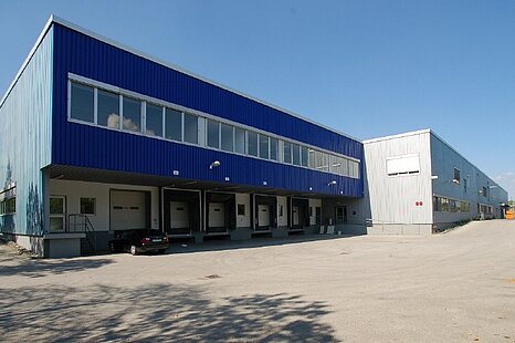 PROVISIONSFREI: ca. 15.000 qm Logistik | Rampen | 7,50 m UKB !