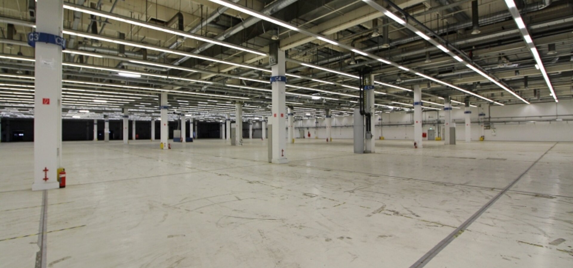 Innenansicht Hallenfläche