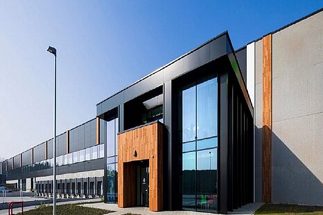 PARCHIM | bis zu 192.000 m² teilbare Neubauhallenfläche darstellbar | teilbar ab ca. 7.000 m² PARCHIM | bis zu 192.000 m² teilbare Neubauhallenfläche darstellbar | teilbar ab ca. 7.000 m²
