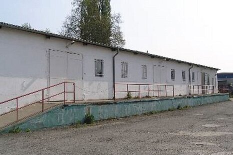 Verkauf! 15.000 m&sup2; Grundst&uuml;ck mit zwei Lagerhallen in Halberstadt