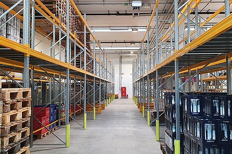 ca. 3.500 m² Hallenfläche im Münchner Norden zu vermieten, teilbar ca. 3.500 m² Hallenfläche im Münchner Norden zu vermieten, teilbar