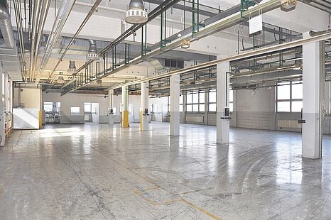 Manching, ca. 1.150 m² moderne Produktions- und Lagerflächen zu vermieten Manching, ca. 1.150 m² moderne Produktions- und Lagerflächen zu vermieten