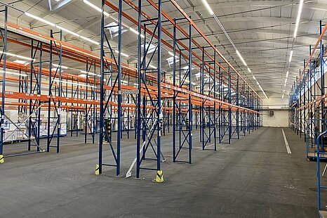 G&ouml;ttingen, ca. 5.319 m&sup2; teilbare Lager- und Produktionsfl&auml;che zu vermieten