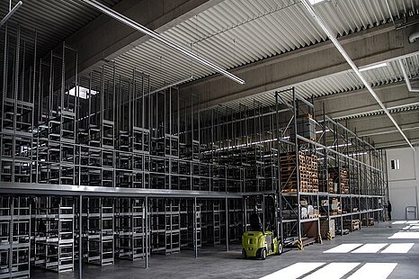 Kösching, ca. 2.500 m² Hallenfläche zzgl. Bürofläche zu verkaufen Kösching, ca. 2.500 m² Hallenfläche zzgl. Bürofläche zu verkaufen