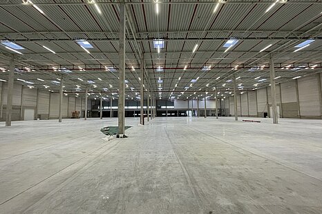 L&uuml;beck-S&uuml;d, ca. 6.467 m&sup2; Neubauhallenfl&auml;che zu vermieten