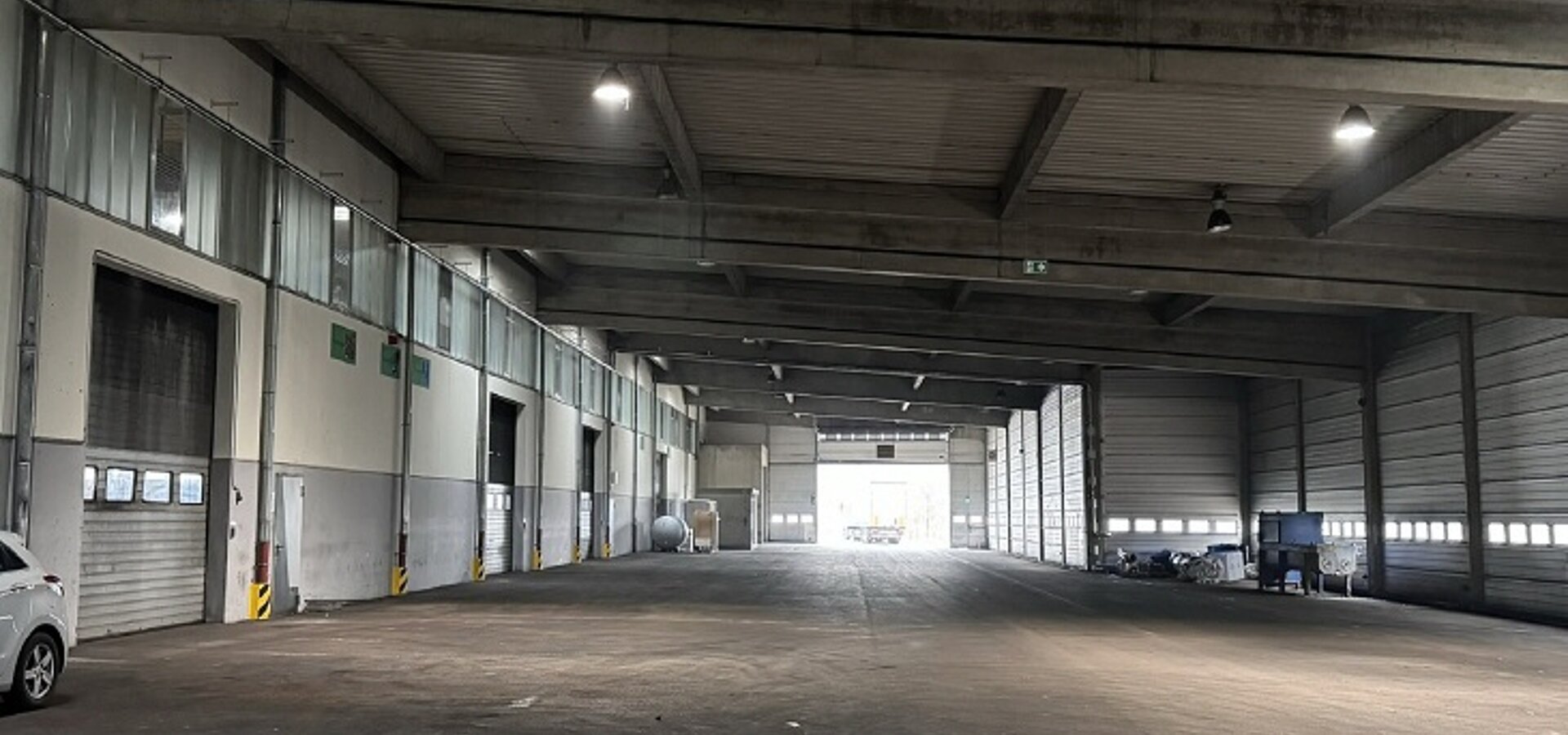 Verladehalle