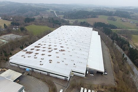 Aicha vorm Wald, ca. 8.000 m² flexibel teilbare Lager- und Logistikhalle zu vermieten Aicha vorm Wald, ca. 8.000 m² flexibel teilbare Lager- und Logistikhalle zu vermieten