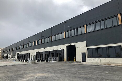 Berlin-Schönefeld, Neubau BTS, ca. 8.000 m² Halle zzgl. Büro und Mezzanine Berlin-Schönefeld, Neubau BTS, ca. 8.000 m² Halle zzgl. Büro und Mezzanine