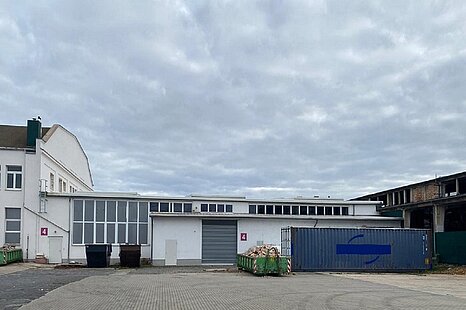 Halle (Saale) | Gewerbepark | ca. 1.000 m&sup2; Hallenfl&auml;che anmietbar | ebenerdig