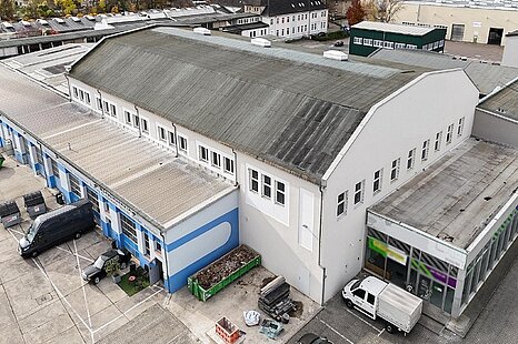 Halle (Saale) | Gewerbepark | ca. 3.160 m² Hallenfläche anmietbar | ebenerdig Halle (Saale) | Gewerbepark | ca. 3.160 m² Hallenfläche anmietbar | ebenerdig