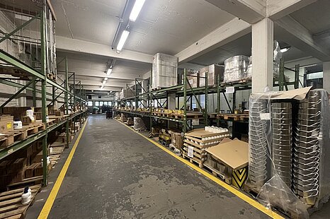 Exklusiv - HH-Rothenburgsort, ca. 2.000 m² großes Rampenlager in zentrumsaher Lage Exklusiv - HH-Rothenburgsort, ca. 2.000 m² großes Rampenlager in zentrumsaher Lage