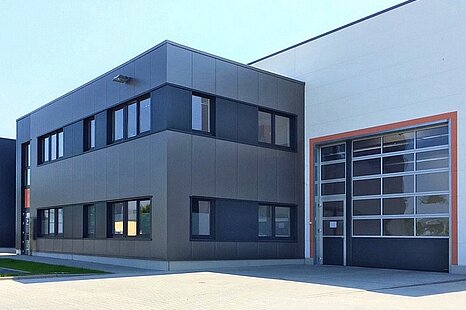 Projektierter Neubau, ca. 2.100 m² hochwertige Lager-/Logistikfläche zu vermieten Projektierter Neubau, ca. 2.100 m² hochwertige Lager-/Logistikfläche zu vermieten