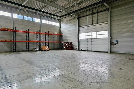 Kirchdorf am Inn, ca. 2.500 m² Lager- und Produktionsfläche zu vermieten Kirchdorf am Inn, ca. 2.500 m² Lager- und Produktionsfläche zu vermieten