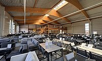 Innenansicht Halle, Showroom
