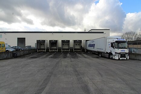 Lager-/Logistikfläche | Rampen | ebenerdig Lager-/Logistikfläche | Rampen | ebenerdig