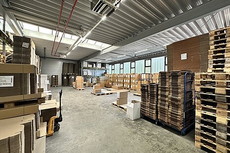 Rheine, ca. 2.280 m² Gewerbeliegenschaft zu verkaufen Rheine, ca. 2.280 m² Gewerbeliegenschaft zu verkaufen