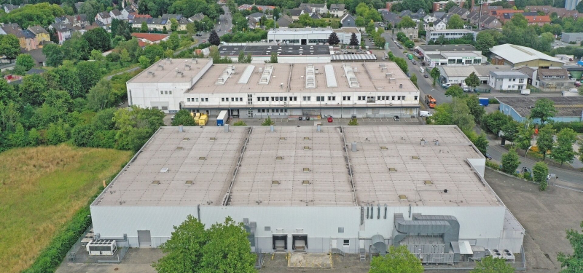 Luftbild Hallenfläche