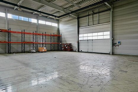 Dresdner Norden | ca. 3.000 m² Produktionshalle | Rampe | Starkstrom Dresdner Norden | ca. 3.000 m² Produktionshalle | Rampe | Starkstrom