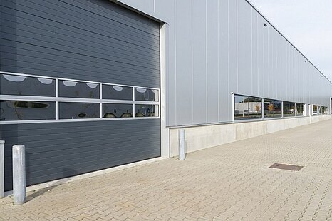 Straubing West, ca. 4.000 m² Lagerfläche zu vermieten Straubing West, ca. 4.000 m² Lagerfläche zu vermieten