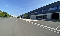 Außenansicht Hallenfläche