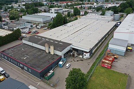 ca. 3.000 m&sup2; gro&szlig;es Rampenlager in Wentorf bei Hamburg