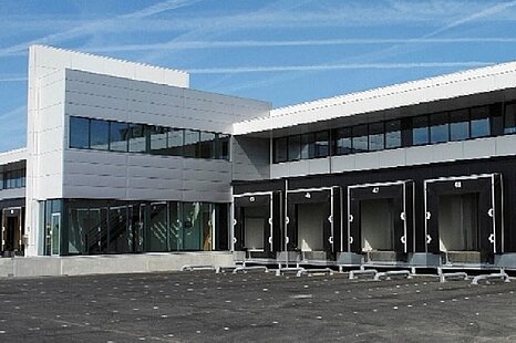 Kirchlegern, nahe der A30 bis zu 33.839 m&sup2; teilbare Neubauhallenfl&auml;che mit WGK-3 zu vermieten
