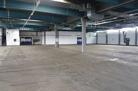 ca. 1.200 m² große, ebenerdige Hallenfläche in Norderstedt ca. 1.200 m² große, ebenerdige Hallenfläche in Norderstedt