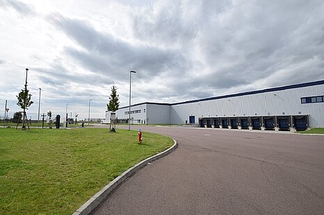 ab sofort | ca. 20.000 m² | Neubau Zweitbezug | Teilbar ab 5.000 m² ab sofort | ca. 20.000 m² | Neubau Zweitbezug | Teilbar ab 5.000 m²