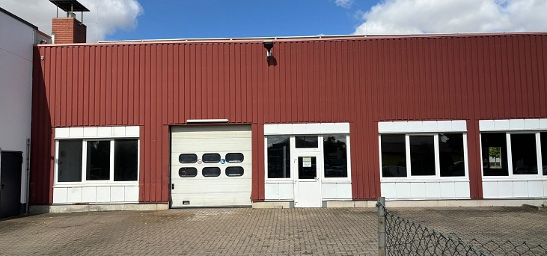 Andienung Halle 1