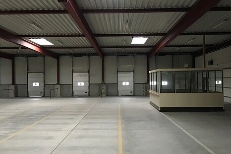 Handewitt-Weding, ca. 1.730 m² Lager- und Produktionsflächen zu vermieten Handewitt-Weding, ca. 1.730 m² Lager- und Produktionsflächen zu vermieten