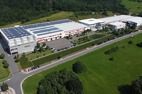 Im Alleinauftrag: Bis zu ca. 15.000 qm Lagerflächen zu vermieten! Im Alleinauftrag: Bis zu ca. 15.000 qm Lagerflächen zu vermieten!
