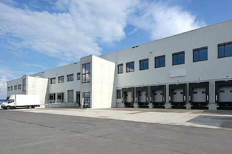 Bis zu 20.000 m&sup2; | WGK-f&auml;hige Logistikfl&auml;che | provisionsfrei zu vermieten