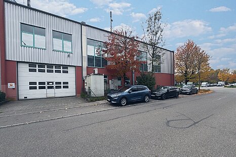 *im Alleinauftrag* Representative Lager- / Produktions- und Büroflächen zu vermieten *im Alleinauftrag* Representative Lager- / Produktions- und Büroflächen zu vermieten