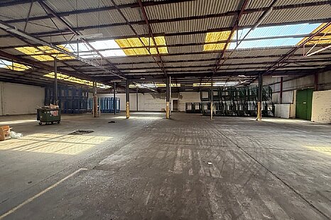 HH-Rothenburgsort, ca. 2.200 m² große, ebenerdige Kaltlagerhalle HH-Rothenburgsort, ca. 2.200 m² große, ebenerdige Kaltlagerhalle