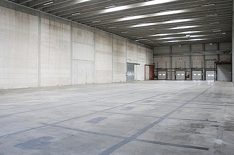 Maisach, München-West, ca. 3.003 m² Lager-/Logistikflächen zzgl. ca. 700 m² Büro zu vermieten